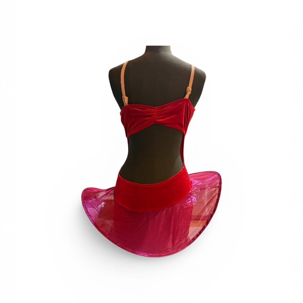 ❤️ Stunning Red Contemporary Dance Costume with Asymmetric Tulle ❤️ - Picture 4 of 12